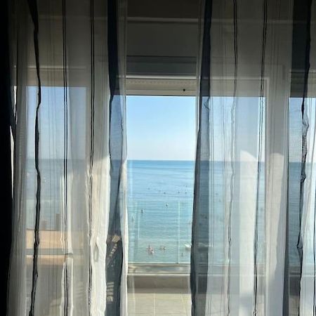 Seaside Apartment Durres Exterior photo