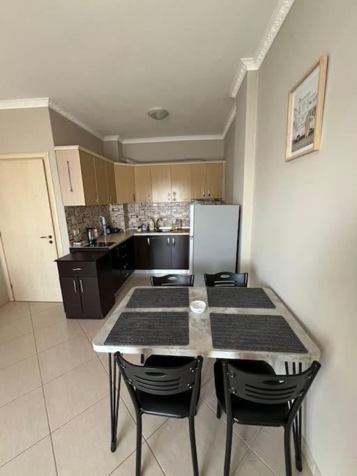 Seaside Apartment Durres Exterior photo